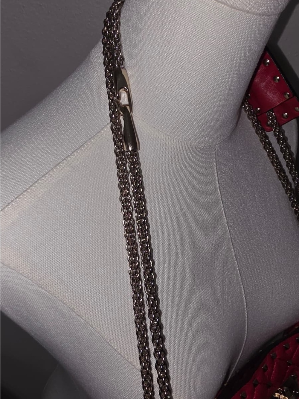 Valentino Garavani Large Rockstud Spike Red Leather Shoulder Bag - Picture 8 of 14